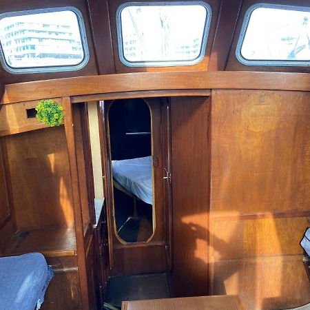 Fantastic Sailing Boat To Sleep In Barcelona 호텔 외부 사진